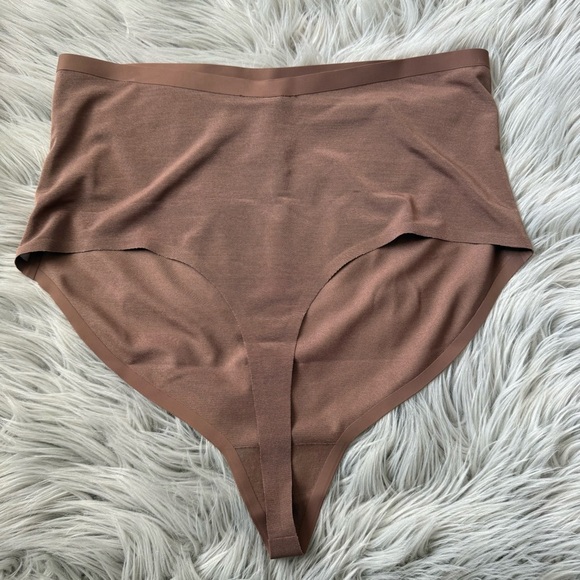 SKIMS Sheer Sculpt High Waist Thong in Jasper Size 3X NWT - Picture 6 of 8